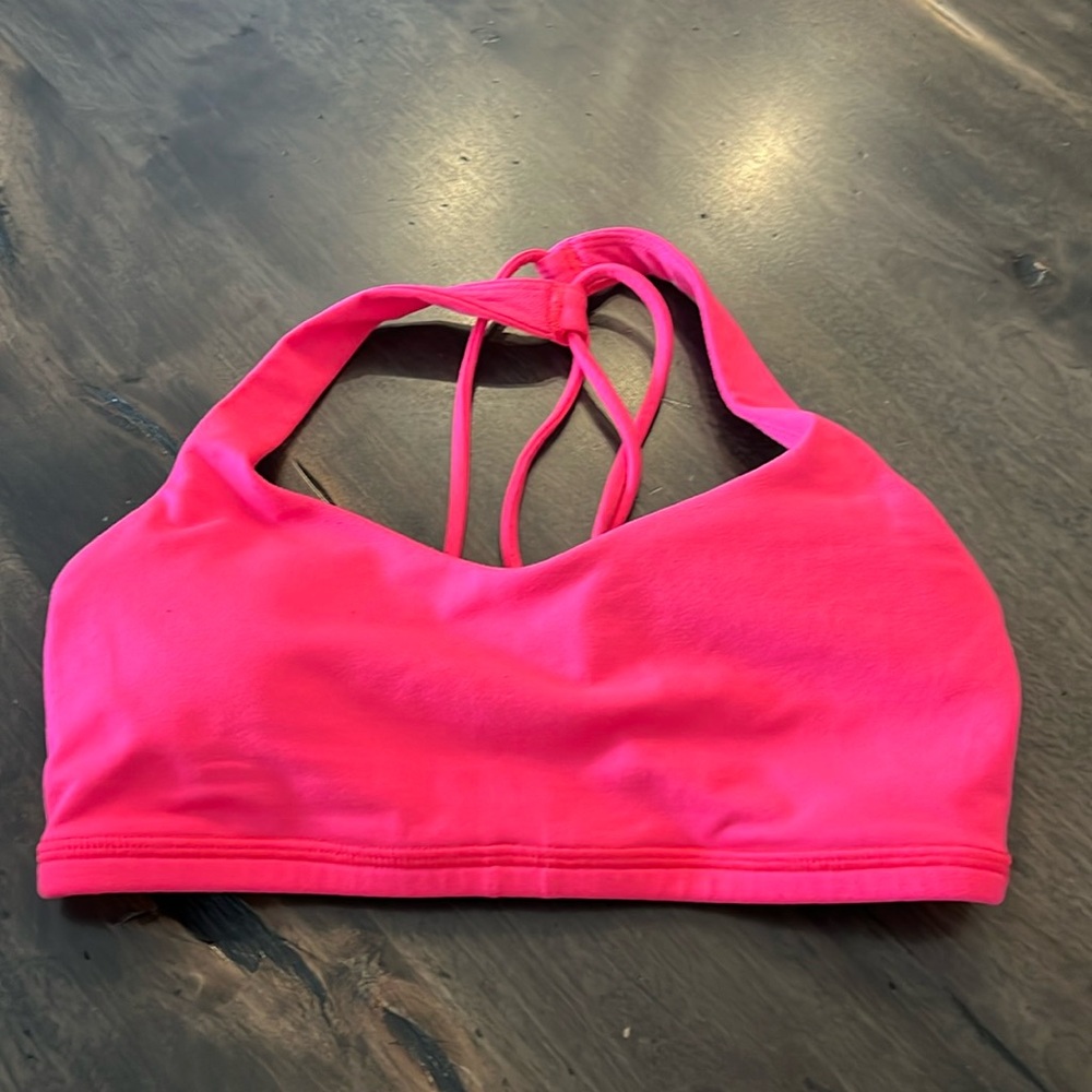Lululemon bra. EUC size 2